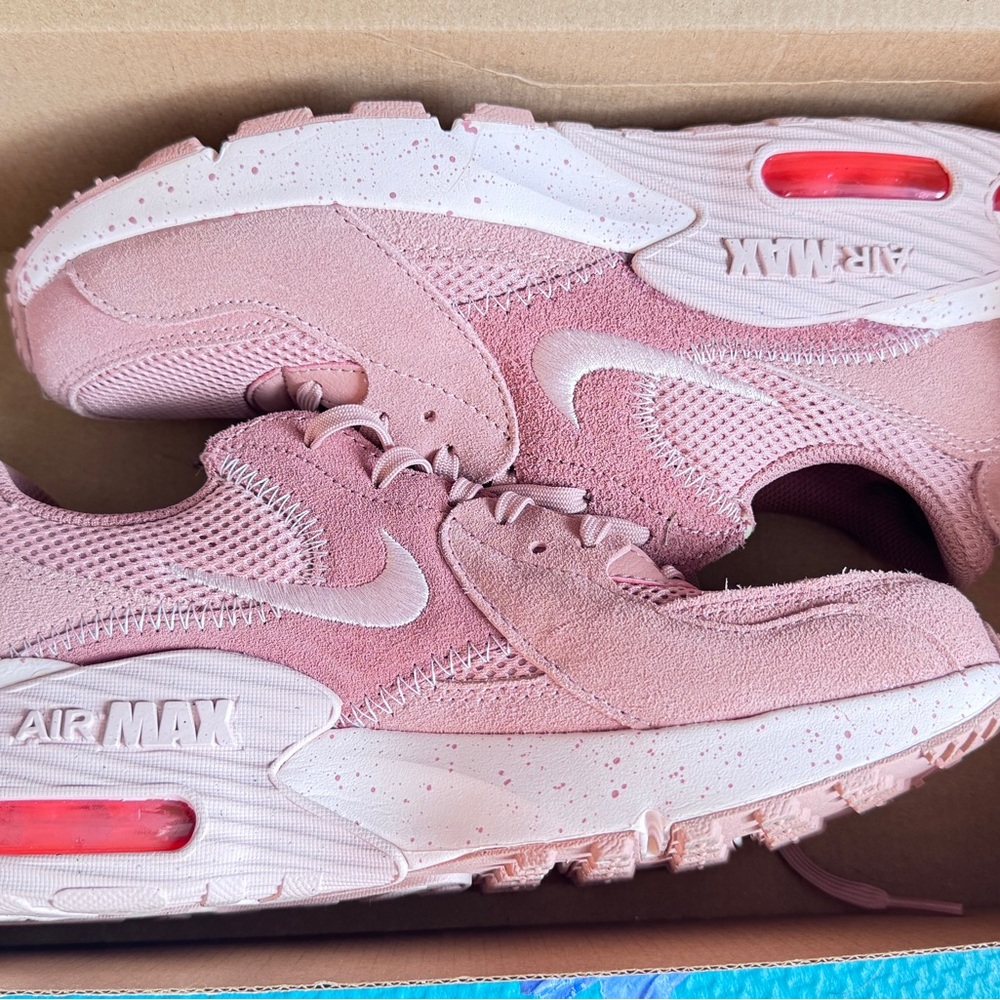Nike Air Max Pink Athletic Shoes